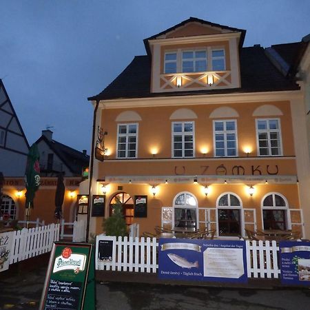 Penzion - Restaurant U Zamku Becov nad Teplou Luaran gambar